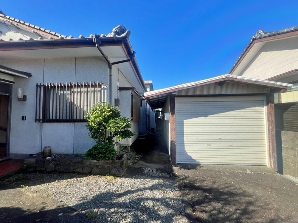 6DK Detached House for Sale in Miyazaki City, 119.9m² - Thumbnail 4