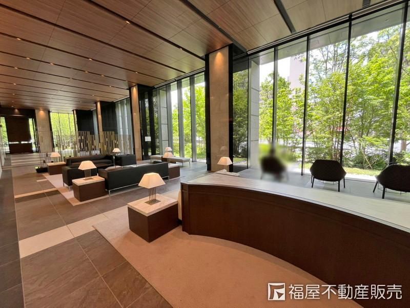 New 2LDK Apartment for Sale in Nishi Ward, Osaka - Thumbnail 2