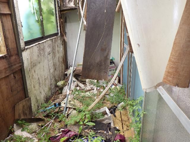 3DK Wooden House for Renovation in Sasebo, Nagasaki - Thumbnail 3