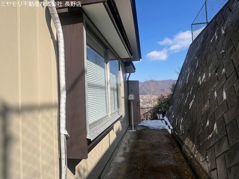 Kominka-Style 3DK House for Sale in Chikuma, Nagano - Thumbnail 3
