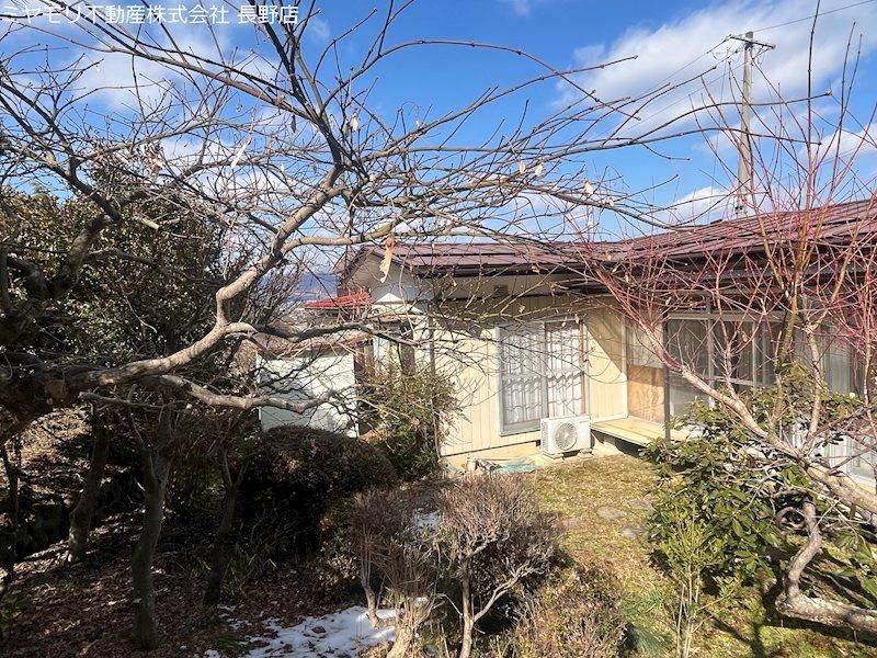 Kominka-Style 3DK House for Sale in Chikuma, Nagano - Thumbnail 2
