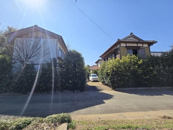 5LDK House for Sale in Inashiki, Ibaraki - 614m² Land - Thumbnail 4