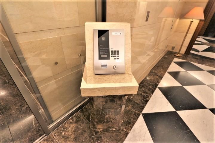 1R Apartment in Nishi-Shinjuku, Tokyo 37.13m² - Thumbnail 4
