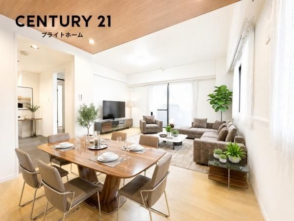 2LDK Apartment for Sale in Naka-ku, Yokohama - Renovated 56.56m² - Thumbnail 3