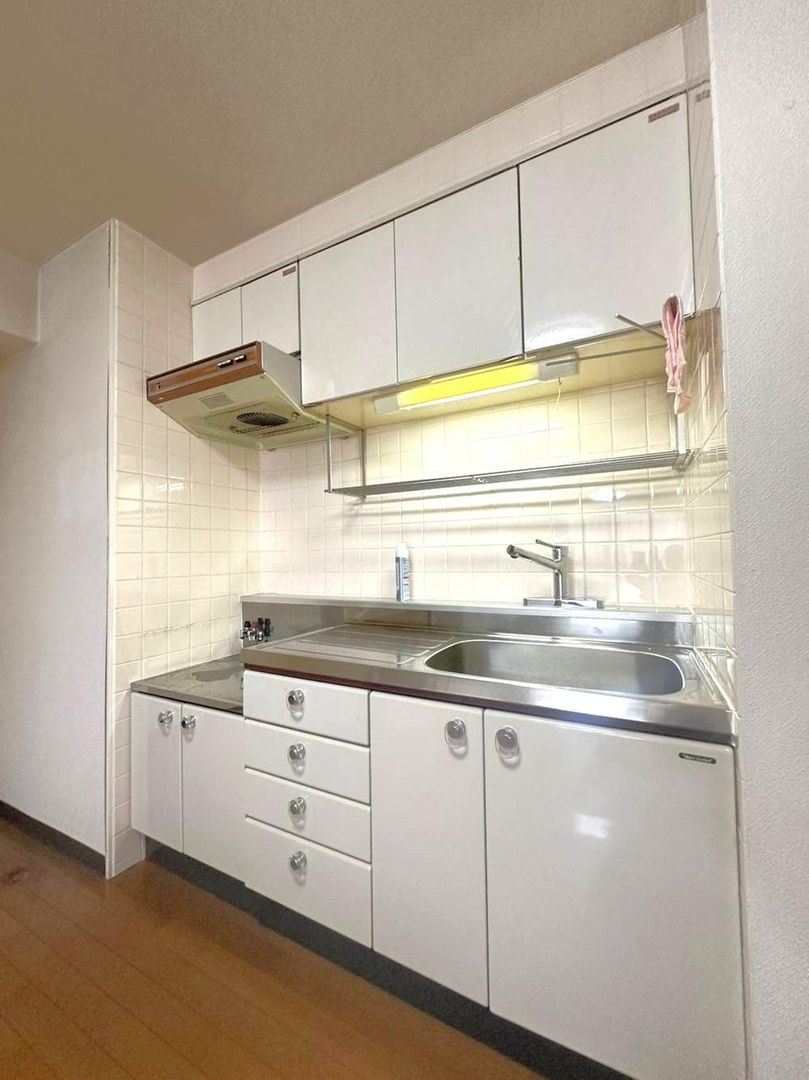 3LDK Apartment for Sale in Makomanai, Sapporo, Hokkaido - Thumbnail 4