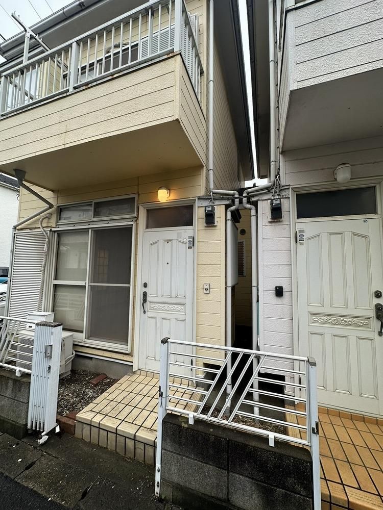 Corner Lot 3DK Terraced House for Sale in Matsudo, Chiba - Thumbnail 2