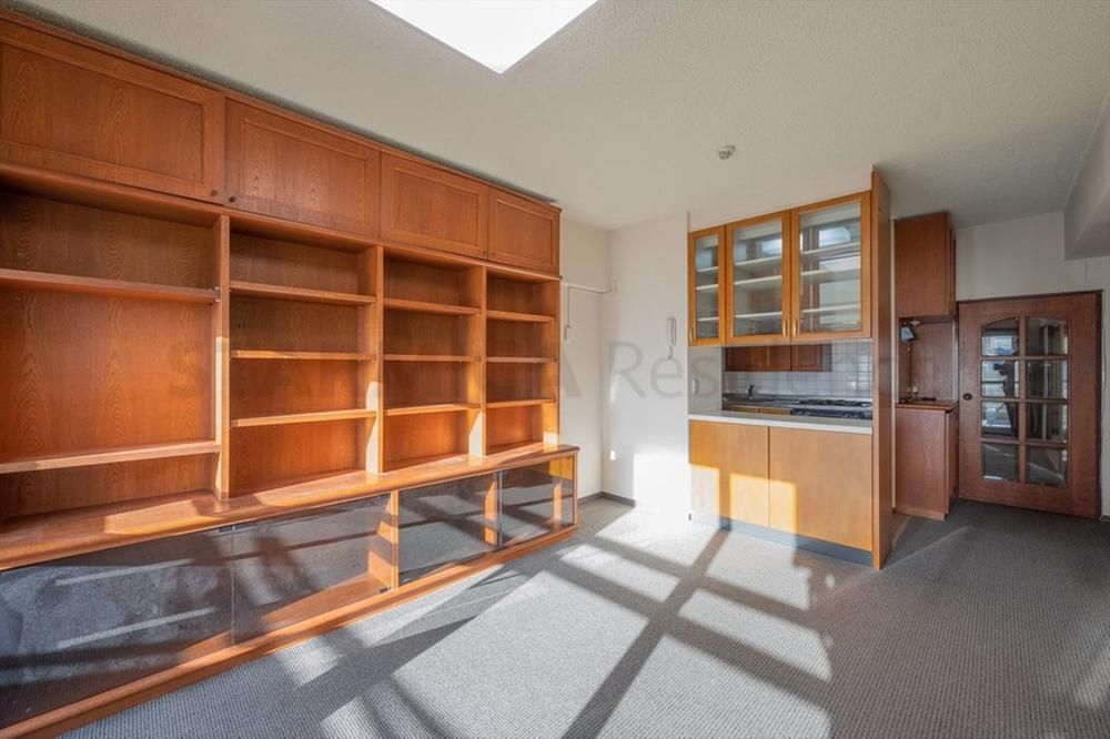 2DK Apartment for Sale in Nakameguro, Meguro City, Tokyo - Thumbnail 4
