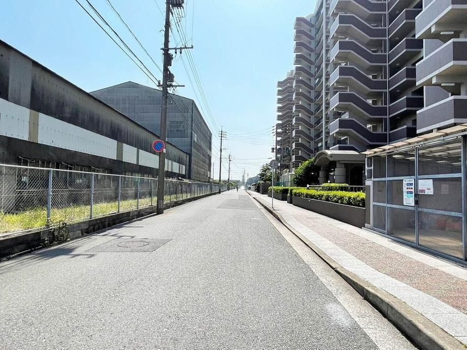 4LDK Apartment for Sale in Wakamatsu-ku, Kitakyushu, 84.71m2 - Thumbnail 3