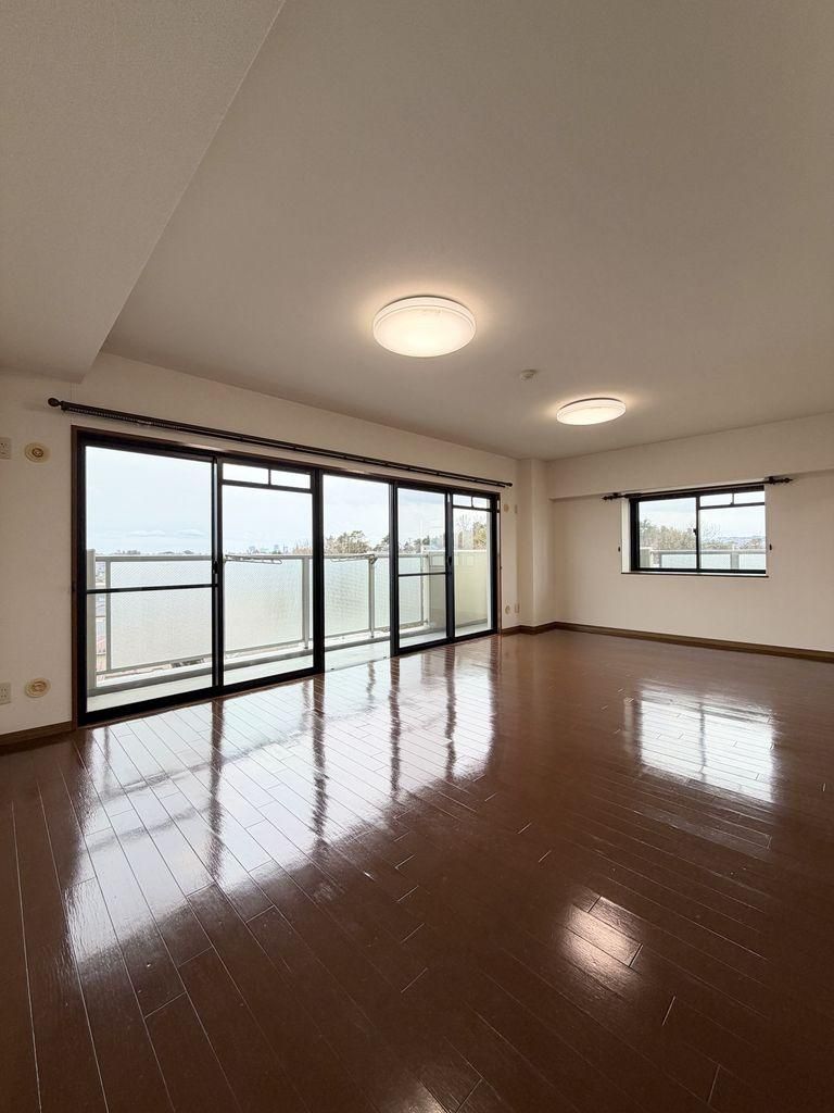 3LDK Apartment for Sale in Izumi Ward, Sendai, Miyagi - Thumbnail 2