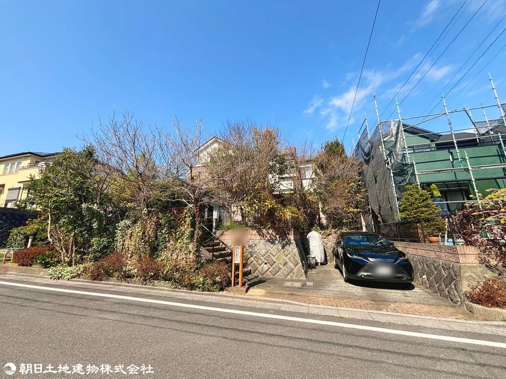 4LDK Detached House for Sale in Hachioji, Tokyo - Image 1