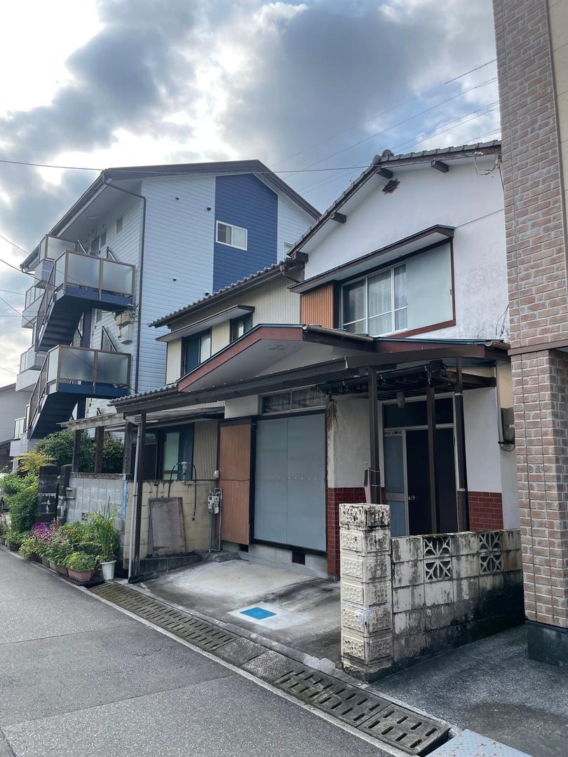 Land for Sale in Azono Nishimachi, Kochi City - 77m2 - Thumbnail 2