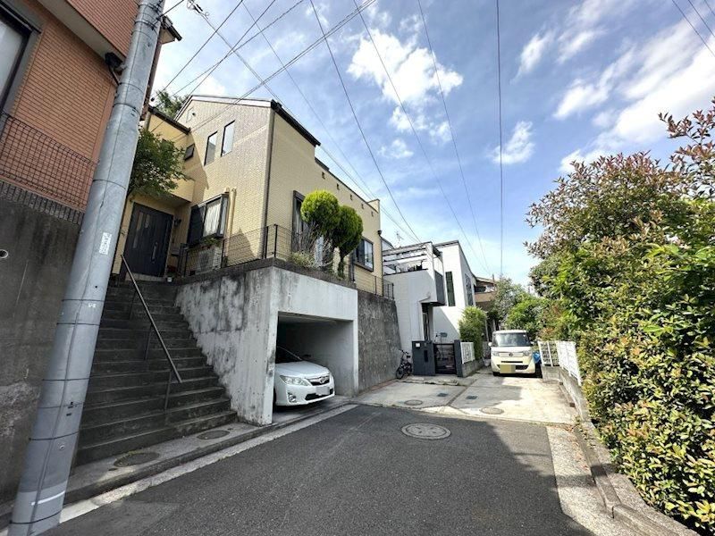 192.38m2 Building Land in Morooka-cho, Yokohama for 75 Million Yen - Thumbnail 4