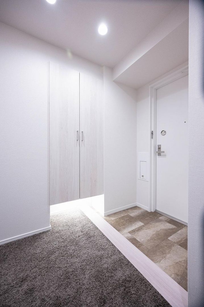 Renovated 3LDK Apartment in Kawasaki, 74m2, Near Kashimada Station - Thumbnail 2