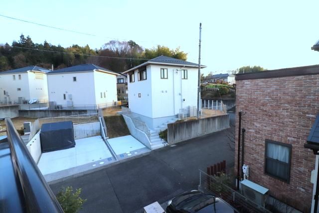 5LDK Detached House for Sale near Hachioji-Minamino Station, Tokyo - Thumbnail 2