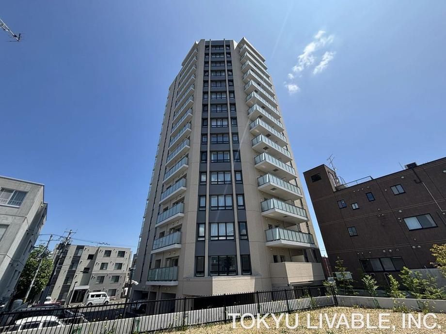 3LDK Apartment for Sale near Hassamu Station, Sapporo - Thumbnail 3