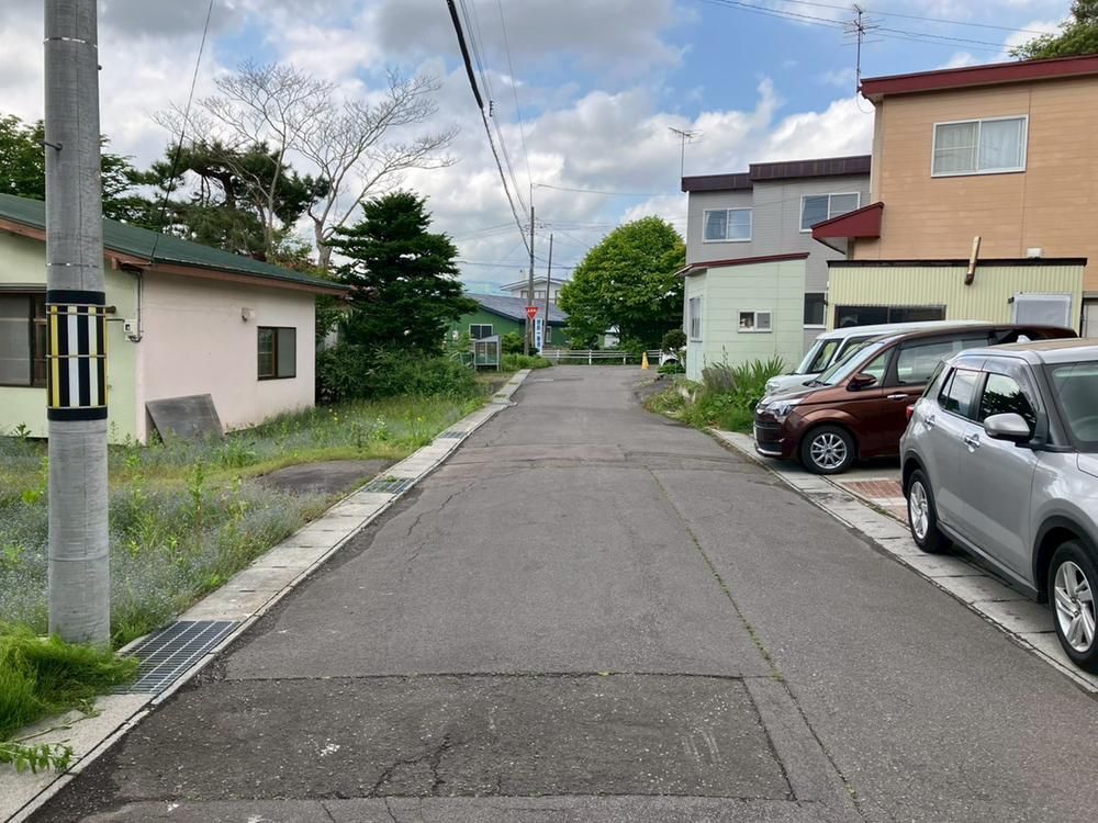 Land for Sale in Nanae-cho, Hokkaido - 808 sqm - Thumbnail 2