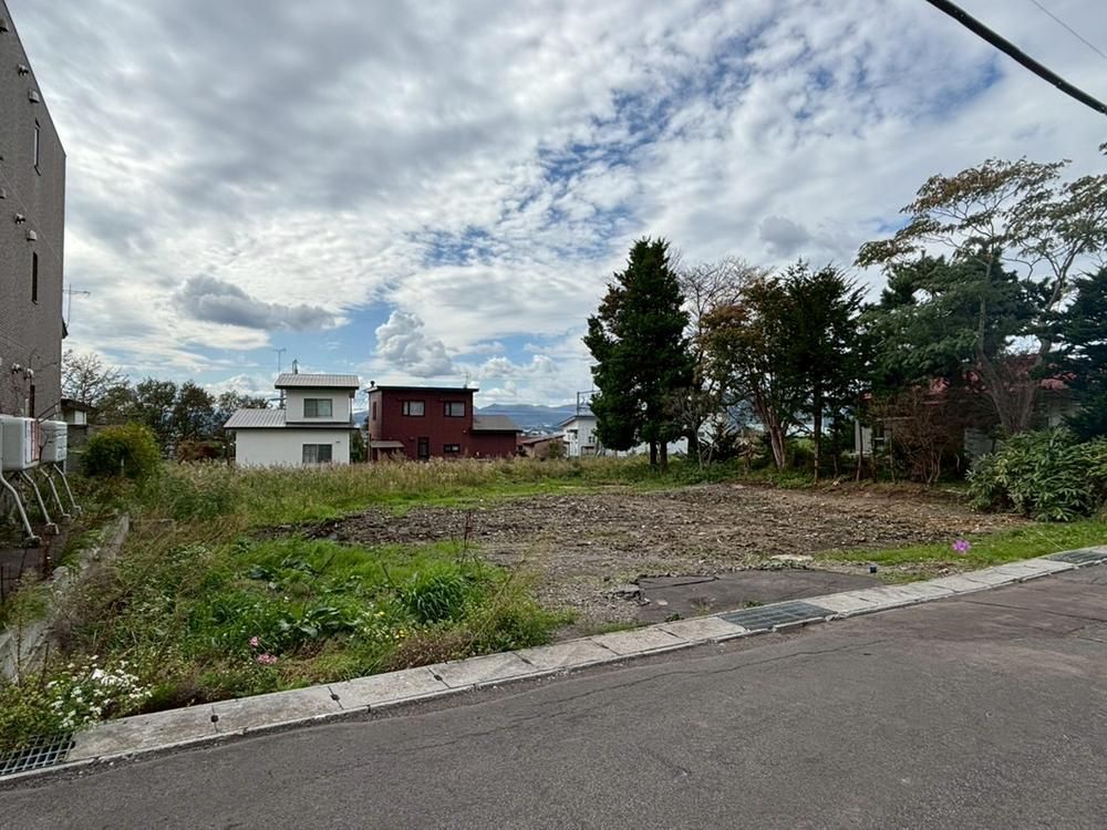 Land for Sale in Nanae-cho, Hokkaido - 808 sqm - Thumbnail 3