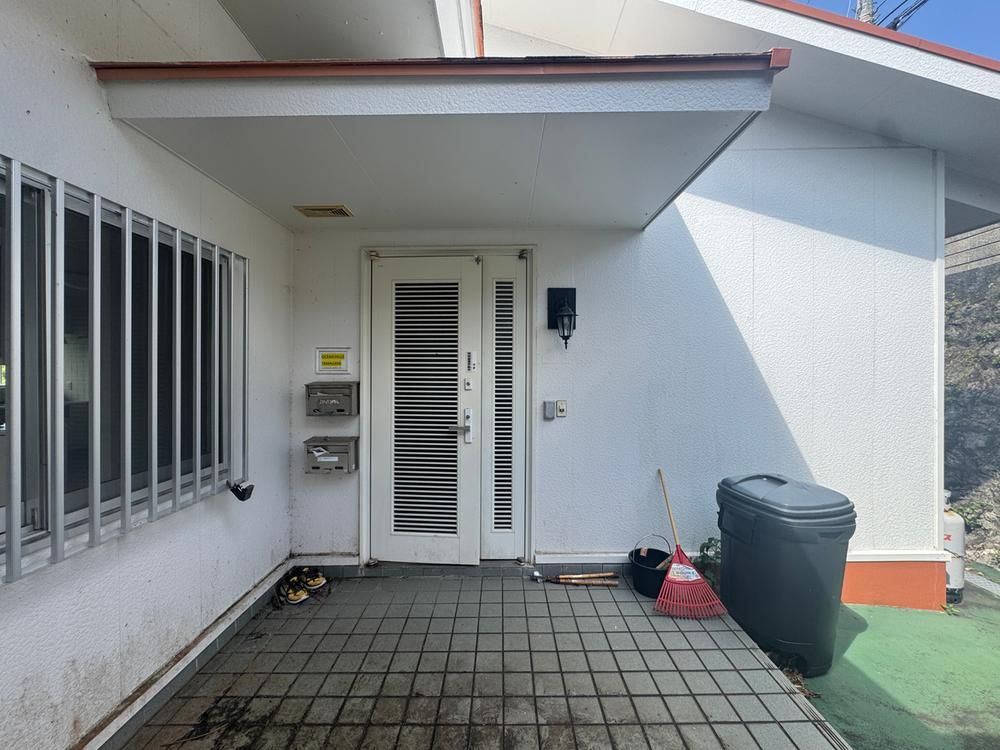 3LDK Used House for Sale in Chatan, Okinawa - 188.74 sqm - Thumbnail 4