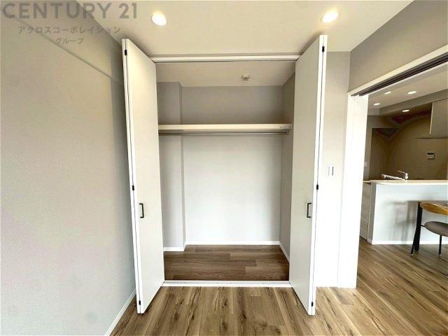 Renovated 3LDK Apartment for Sale in Amagasaki, Hyogo - Thumbnail 4