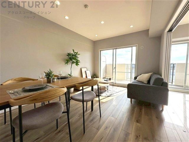 Renovated 3LDK Apartment for Sale in Amagasaki, Hyogo - Thumbnail 2