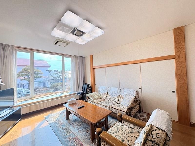 4LDK Single-Story House in Kitami with 800m2 Land - Thumbnail 4