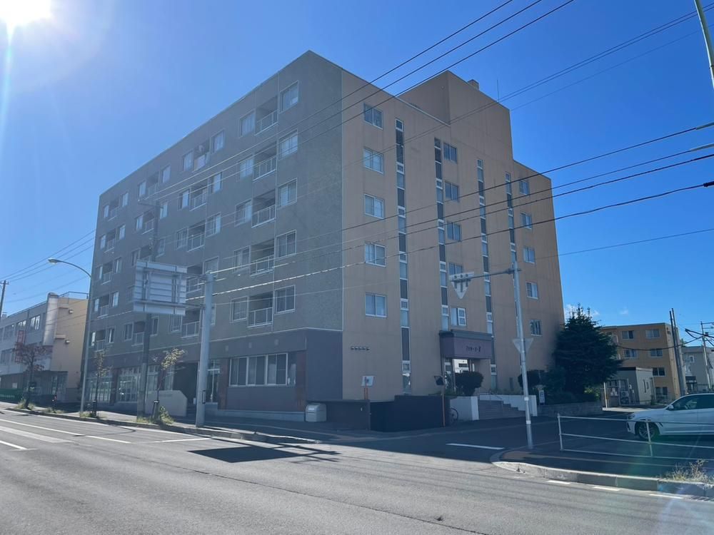 3LDK Apartment for Sale in Shiroishi-ku, Sapporo, 54m2 - Thumbnail 3