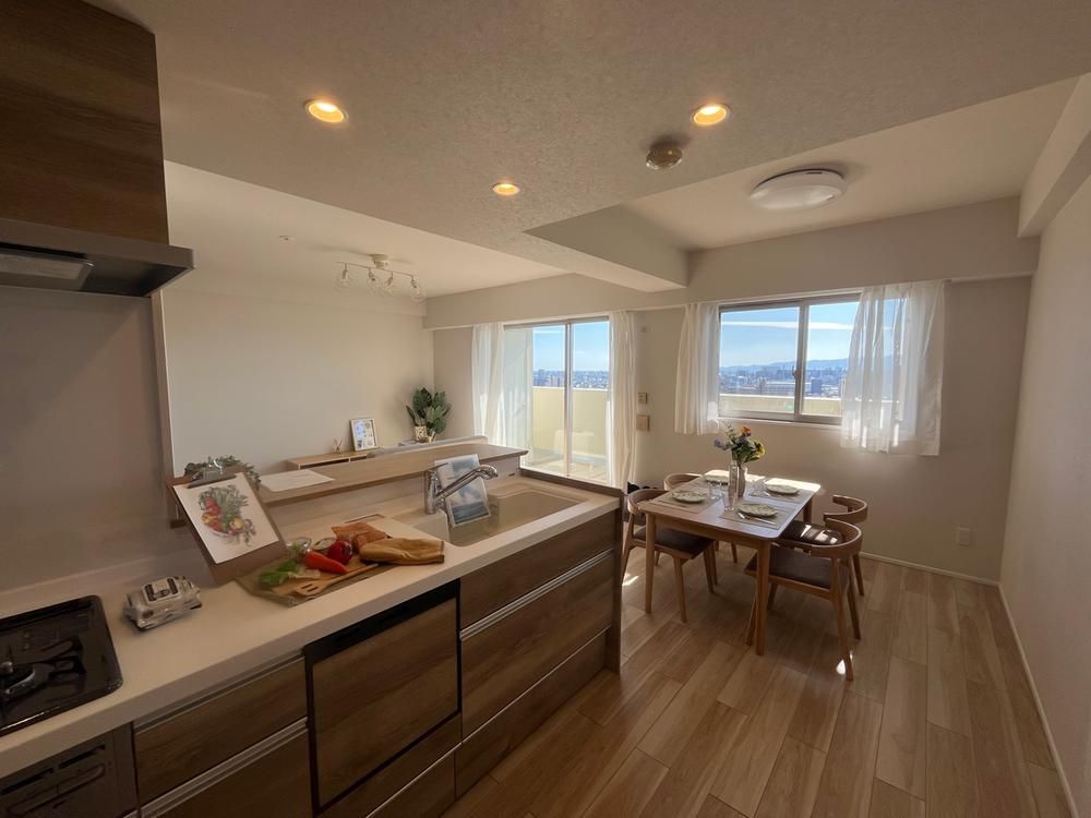3LDK Apartment for Sale in Miyazaki City, Miyazaki Prefecture - Thumbnail 4