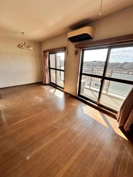 3LDK Apartment for Sale in Toride, Ibaraki - 65.87m2 - Thumbnail 2