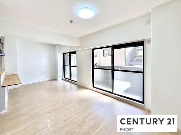 2LDK Apartment for Sale in Meieki Minami, Nagoya - Thumbnail 3