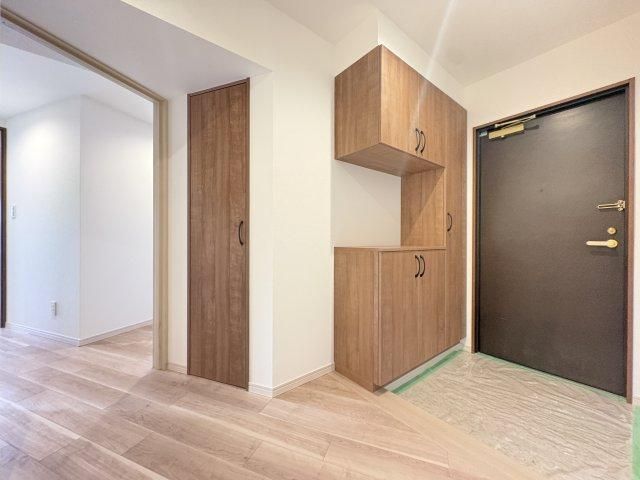 4LDK Renovated Apartment in Sapporo's Atsubetsu-ku, 107.54m² - Thumbnail 2