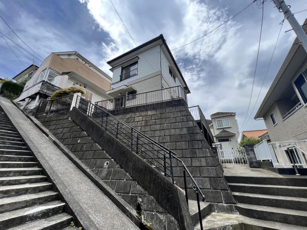 4DK House for Sale in Kanazawa-ku, Yokohama - Thumbnail 2