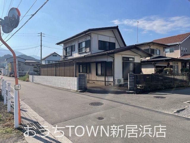 4DK Detached House for Sale in Niihama, Ehime - 6.9M Yen - Thumbnail 2