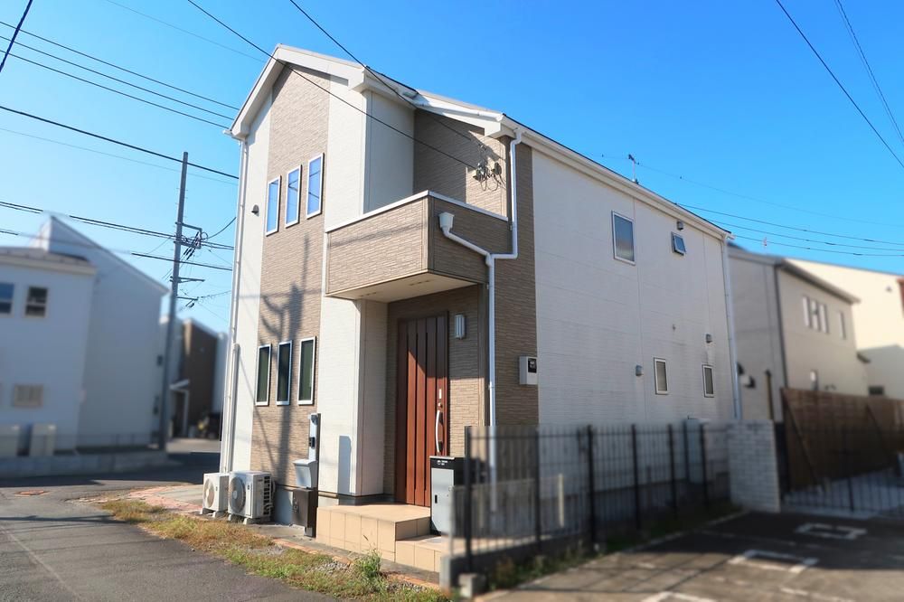 Modern 3LDK House in Akishima, Tokyo - 102 sqm Land - Thumbnail 2