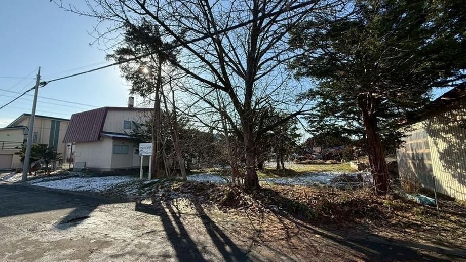 Land for Sale in Higashitakasu, Asahikawa - 561m2 - Thumbnail 2