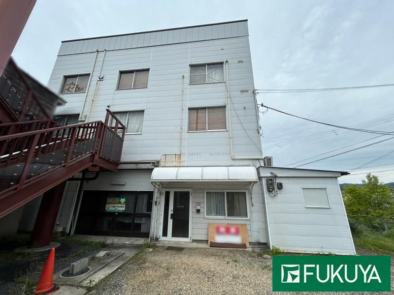 Spacious 7LDK Steel-Frame House for Sale in Shigaraki, Koka - Thumbnail 2