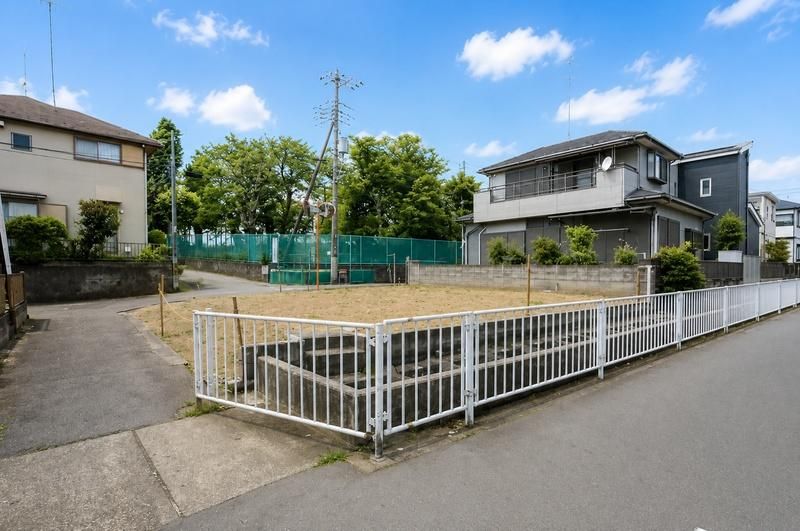 152 sqm Land for Sale in Yokohama Izumi Ward Near Nakada Station - Thumbnail 3