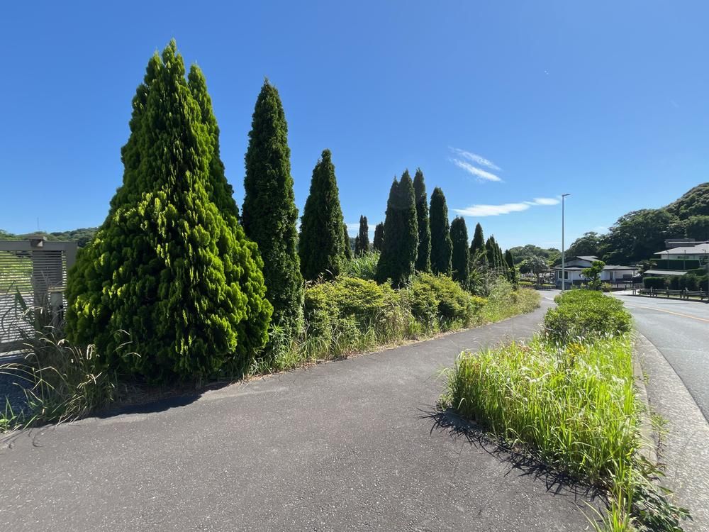 Land for Sale in Shonan International Village, Yokosuka - Thumbnail 3