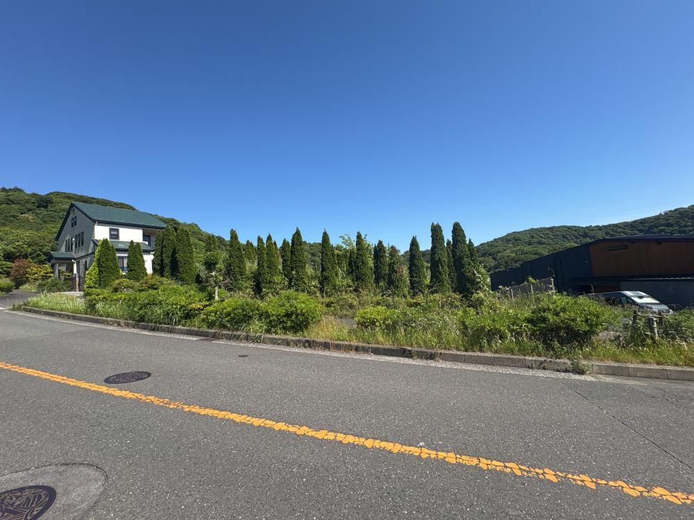 Land for Sale in Shonan International Village, Yokosuka - Thumbnail 2