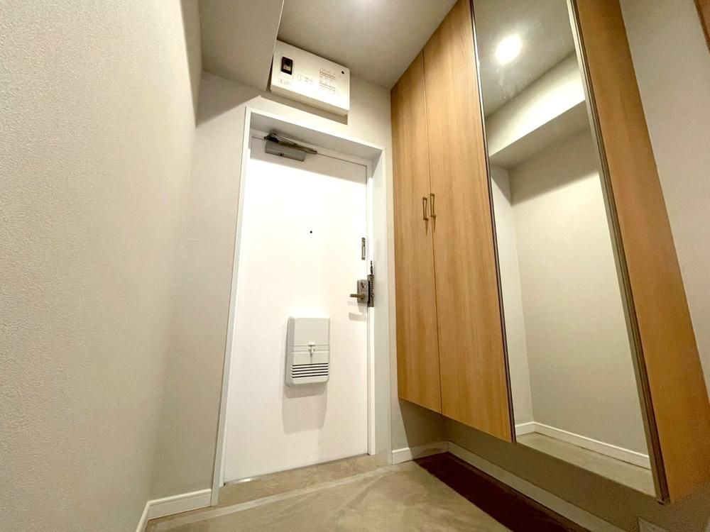 Renovated 3LDK Apartment Near Hon-Atsugi Station - Thumbnail 2