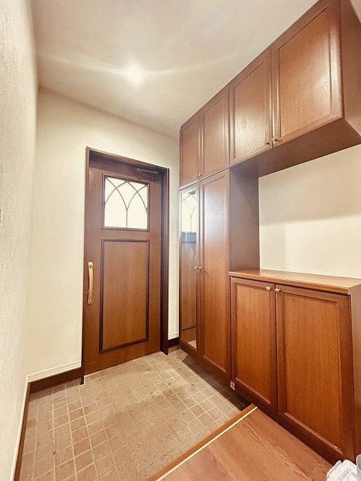 4LDK+S House for Sale in Kashiwa, Chiba - 136.23 sqm - Thumbnail 2