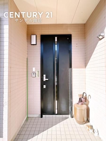 Renovated 3LDK House for Sale in Miyakonojo City, Miyazaki - Thumbnail 3