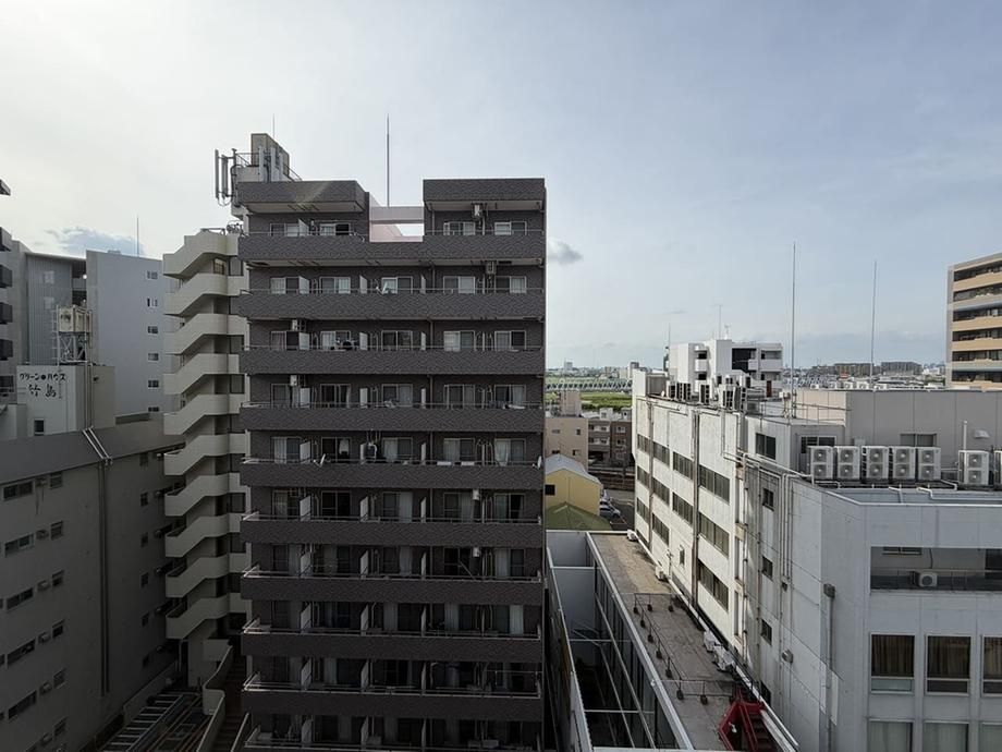 2LDK Renovated Apartment in Kawasaki-ku, Kanagawa - Thumbnail 2