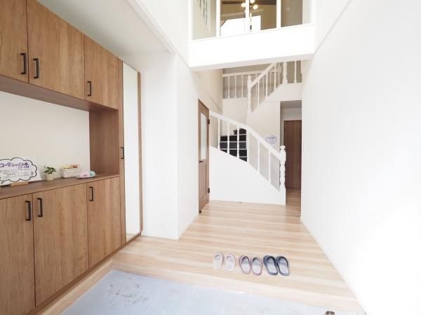 4LDK Detached House with 174 Tsubo Land in Asahikawa, Hokkaido - Thumbnail 3