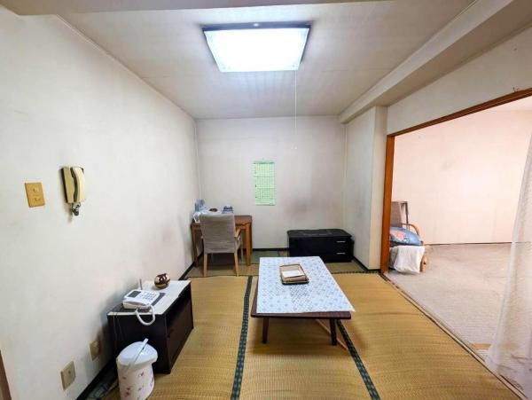 2DK Apartment for Sale Near Higashi-Omiya Station, Saitama - Thumbnail 3