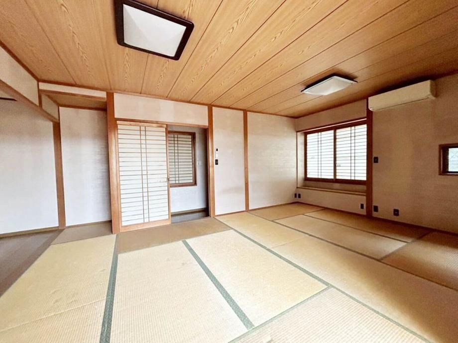 5LDK+S House on 505m² Land in Kitakyushu's Aobadai South - Thumbnail 3