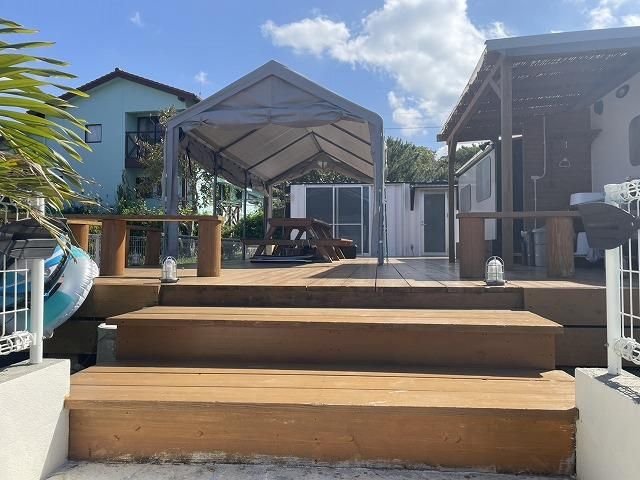 Ocean View Trailer House & Container in Nakijin, Okinawa - Thumbnail 2