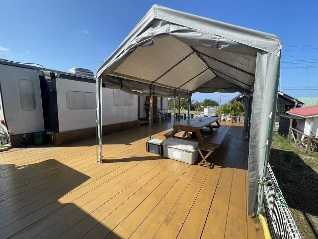 Ocean View Trailer House & Container in Nakijin, Okinawa - Thumbnail 4