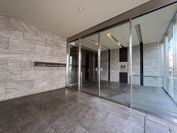 3LDK Apartment for Sale in Mito, Ibaraki - 82m2 - Thumbnail 2