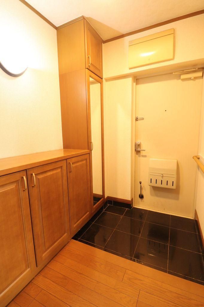 4LDK Apartment in Wakabadai Danchi, Yokohama Asahi Ward - Thumbnail 2