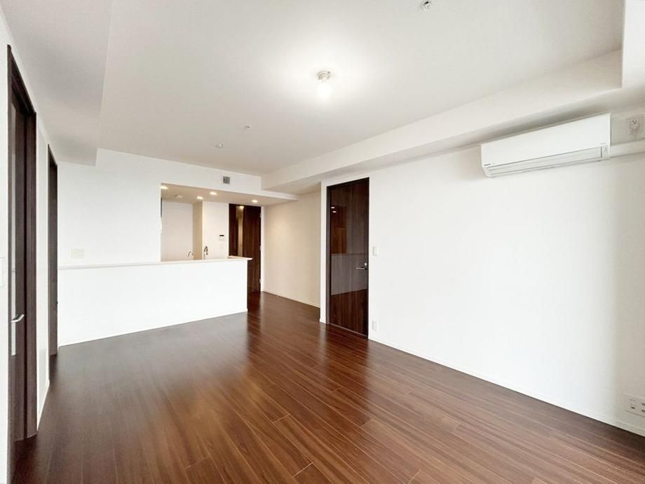 3LDK Apartment for Sale in Musashi-Kosugi, Kawasaki - Thumbnail 3